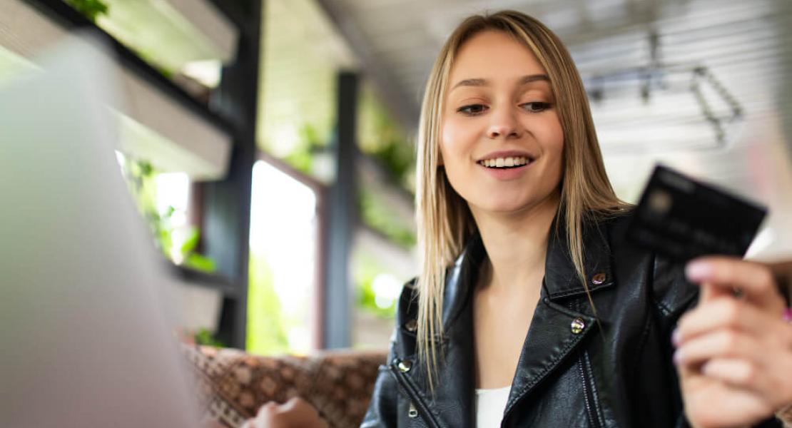 choisir le premier compte bancaire pour un étudiant en image